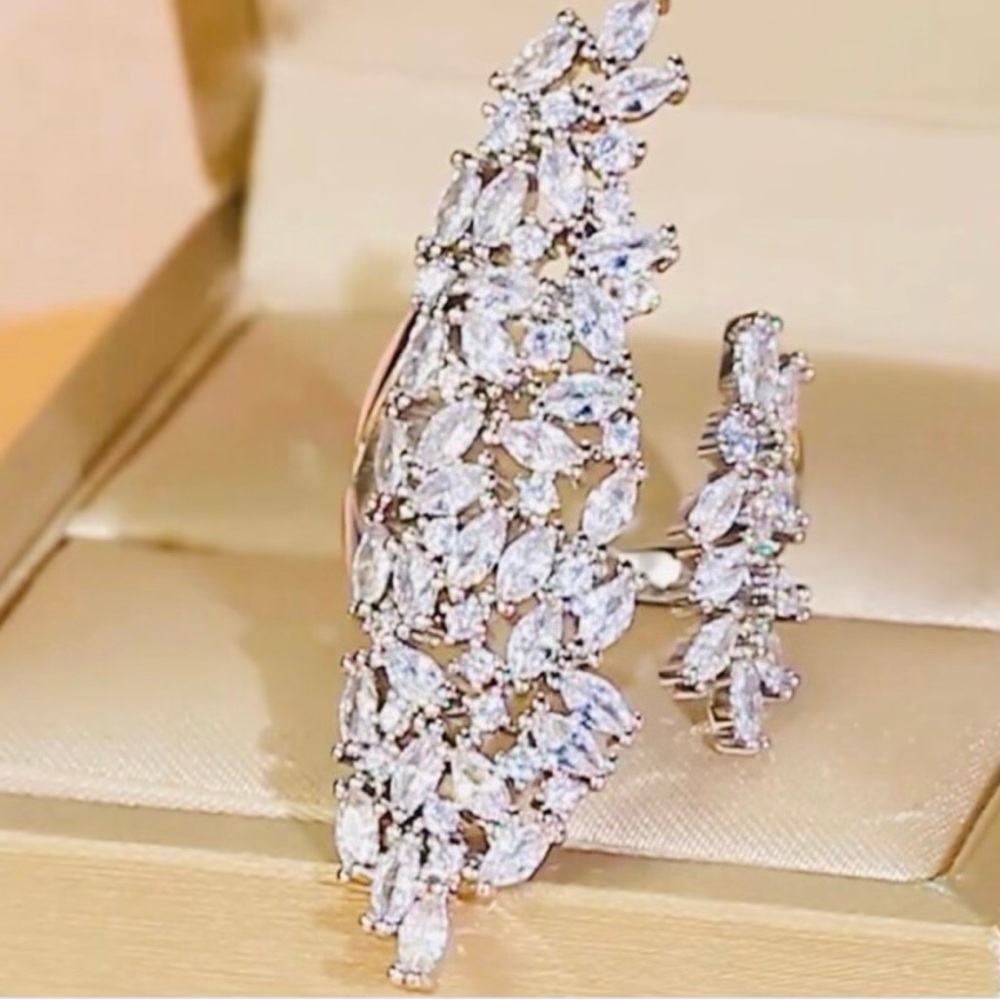 ✨✨✨Marquise Open Leaf Ring✨✨✨ - Picture 2 of 5